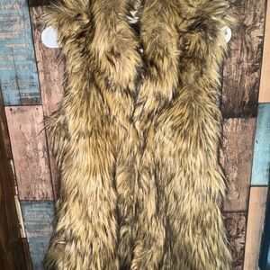 Ci Sono Faux Fur Vest in Tan and Brown